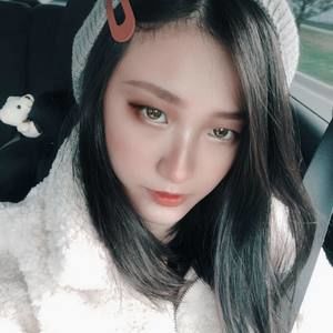 Meet your Posher, Nerolie